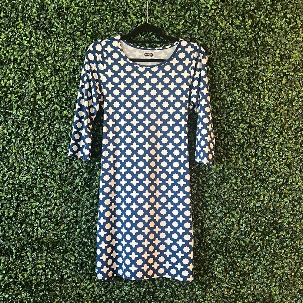 Blue and White pattern dress with tie